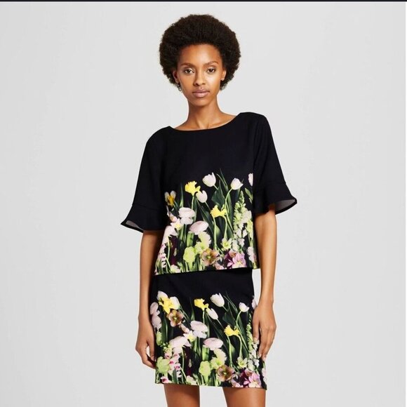 Victoria Beckham For Target Black Floral Slightly Crop Top Size XL G26 - Picture 1 of 8